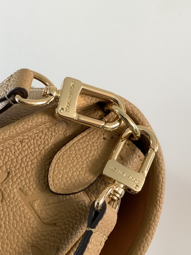 LV Bag-NFC(AAA)-537