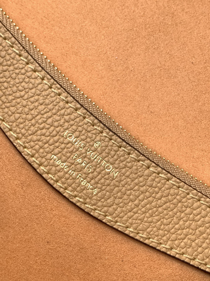 LV Bag-NFC(AAA)-537