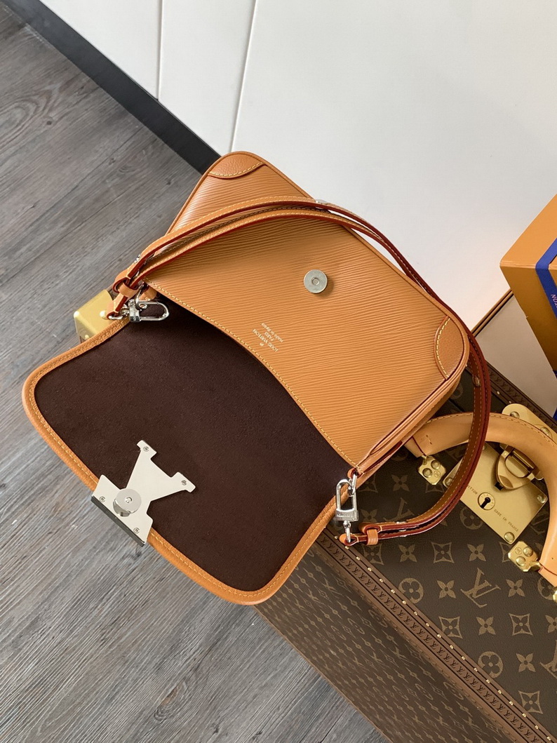 LV Bag-NFC(AAA)-544