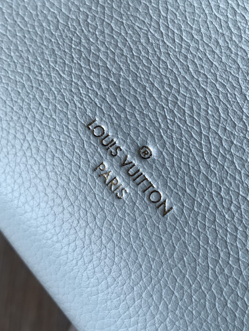 LV Bag-NFC(AAA)-548