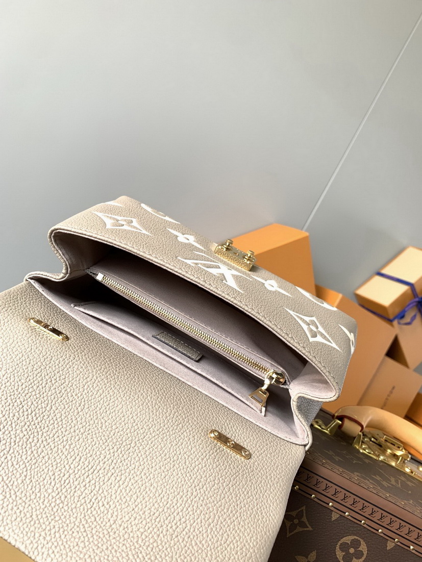 LV Bag-NFC(AAA)-551