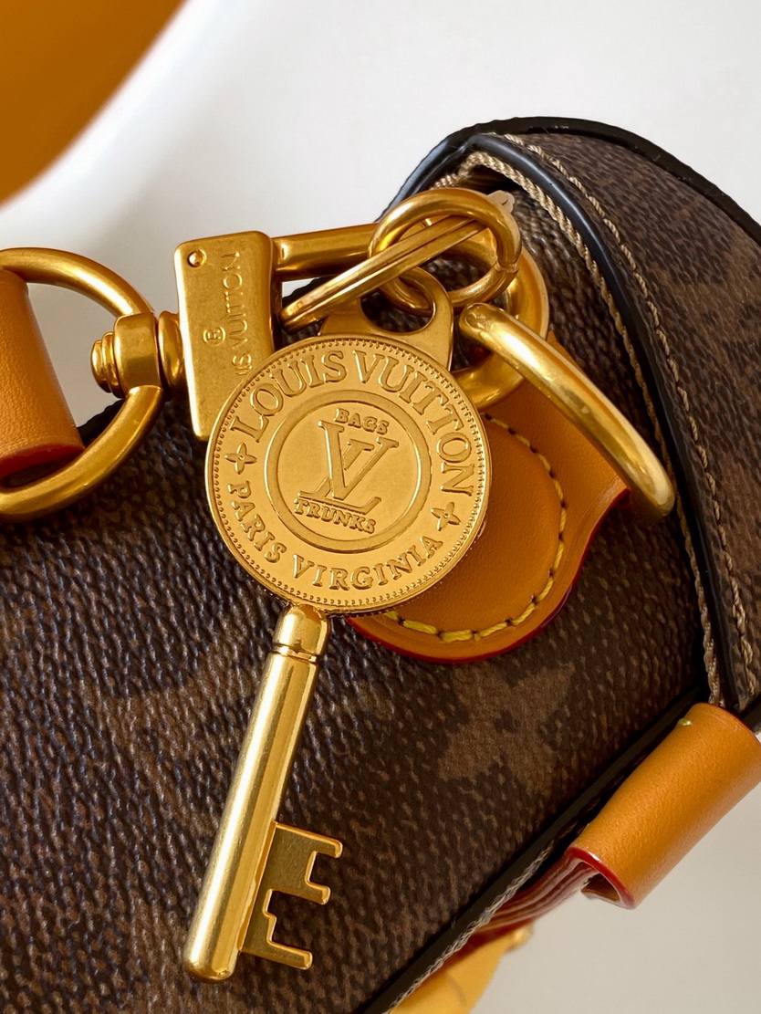 LV Bag-NFC(AAA)-555