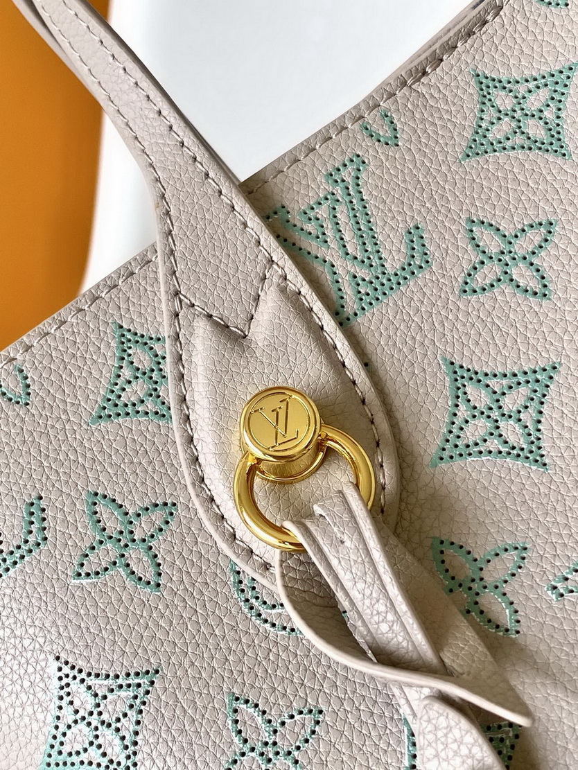 LV Bag-NFC(AAA)-561