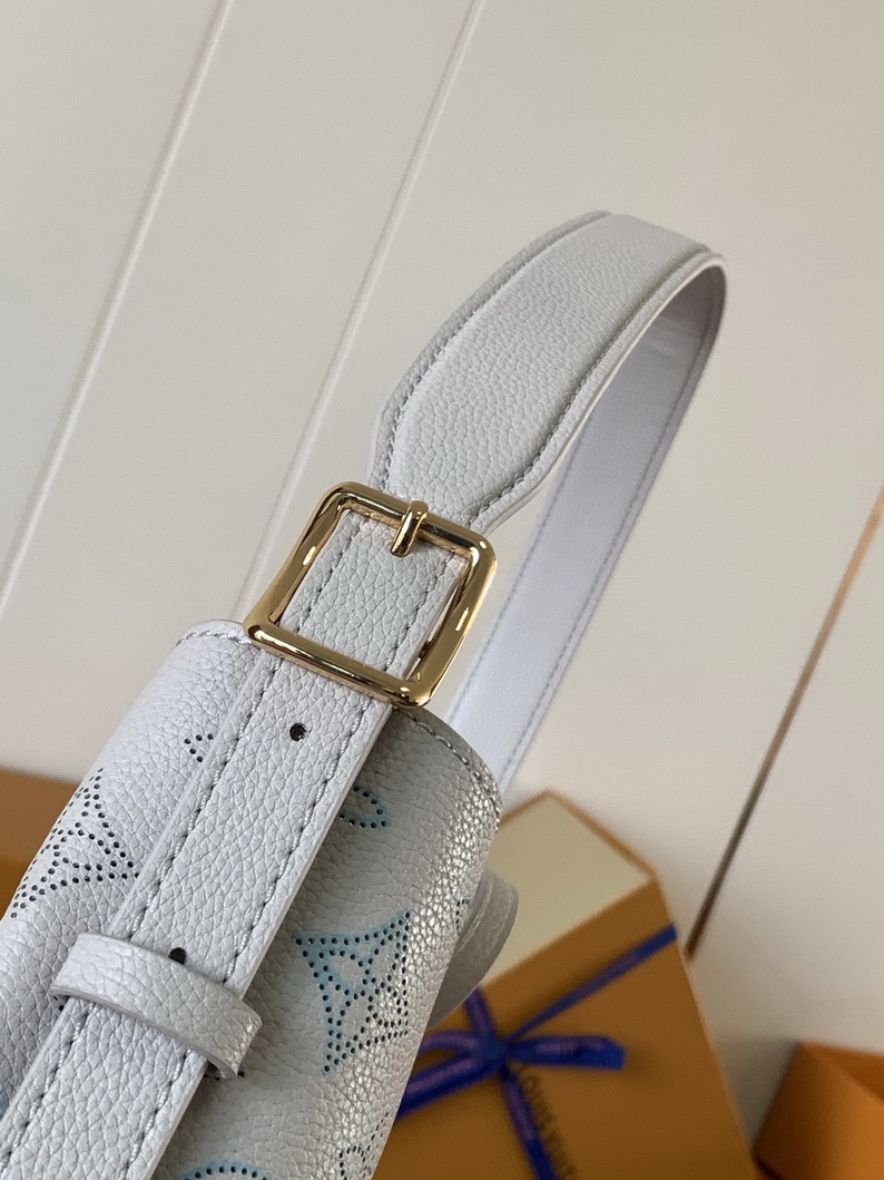 LV Bag-NFC(AAA)-573