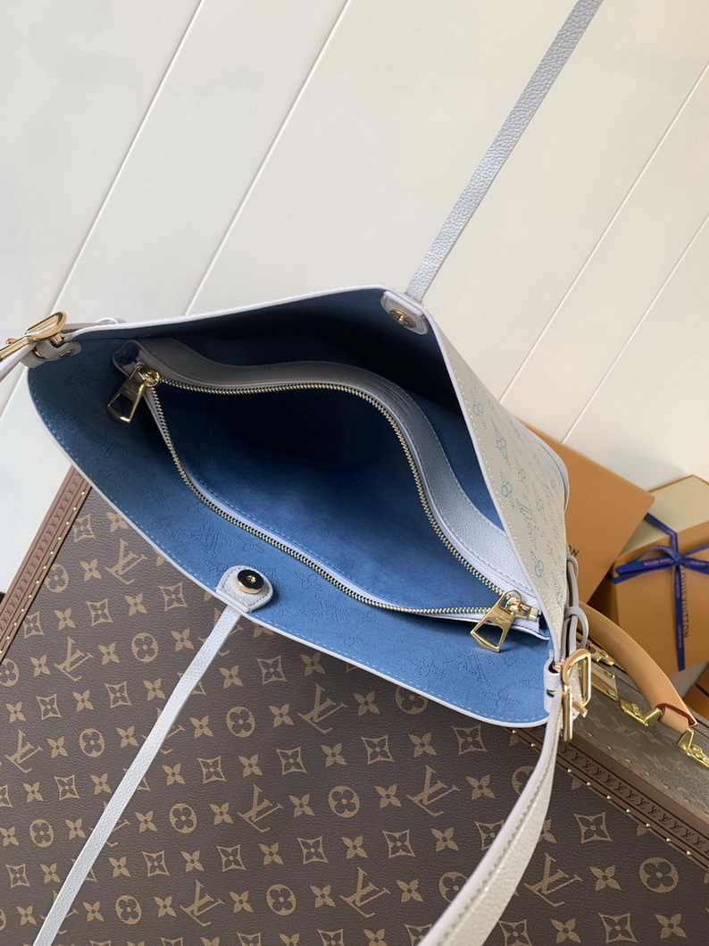 LV Bag-NFC(AAA)-573