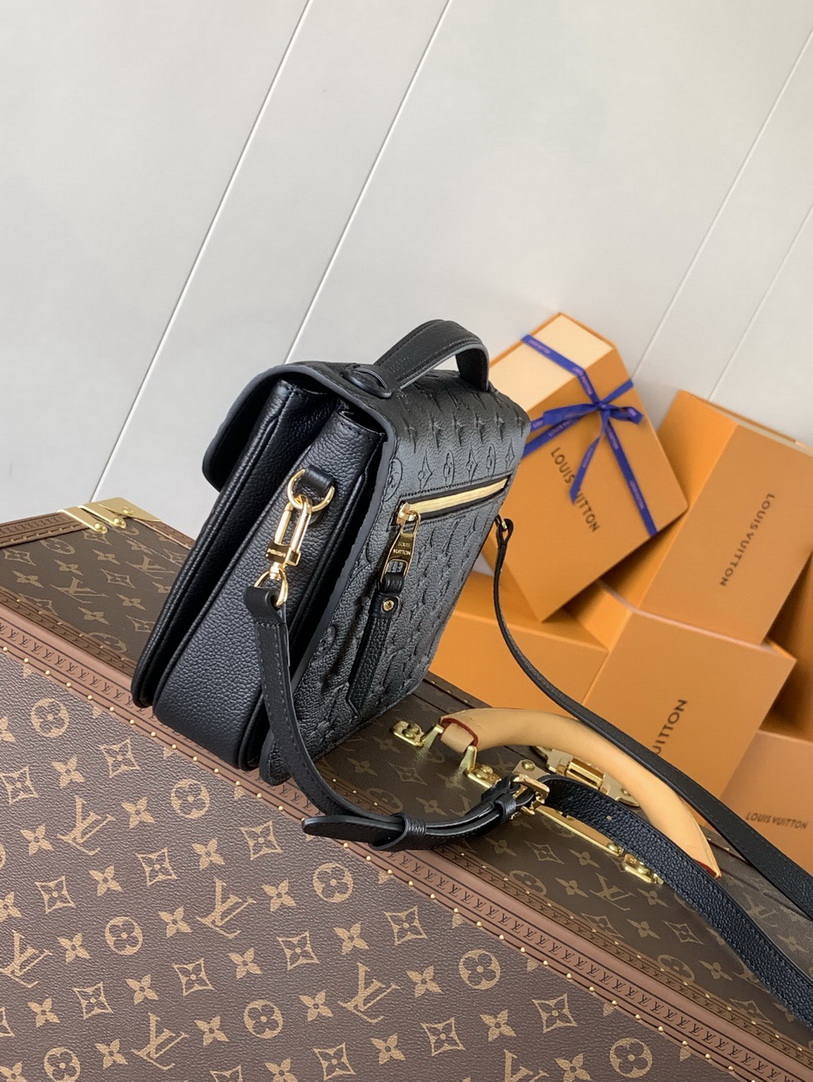 LV Bag-NFC(AAA)-576