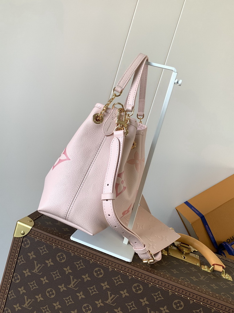LV Bag-NFC(AAA)-587