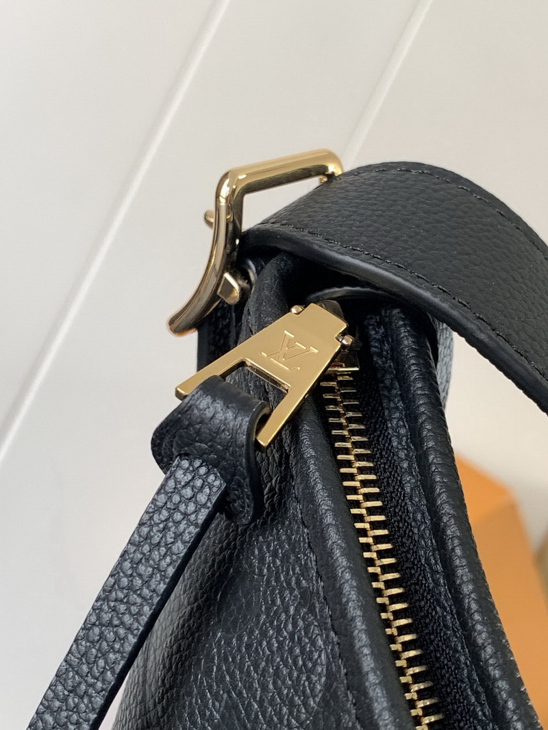 LV Bag-NFC(AAA)-599