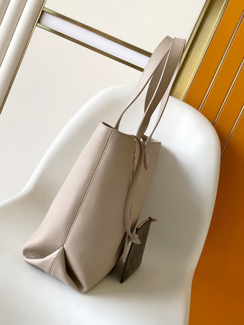 LV Bag-NFC(AAA)-603