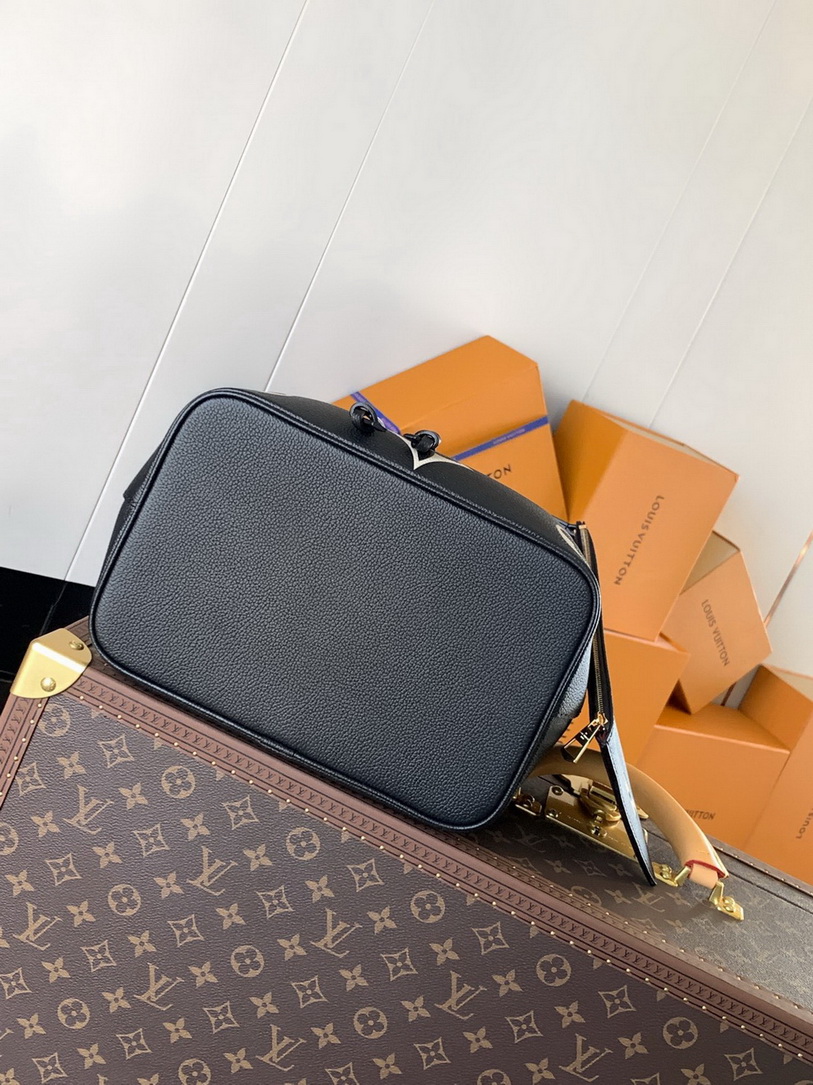 LV Bag-NFC(AAA)-621