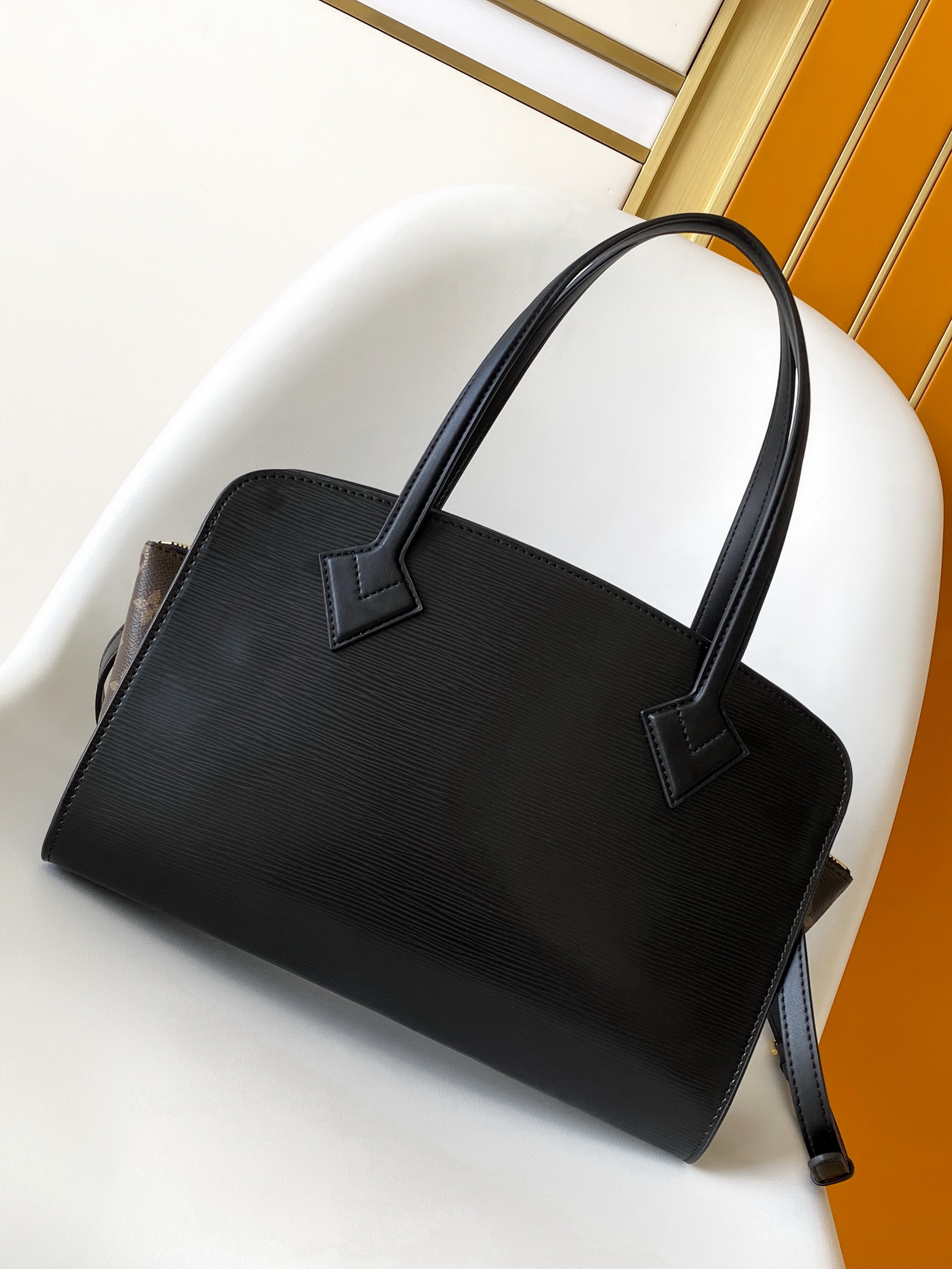 LV Bag-NFC(AAA)-623