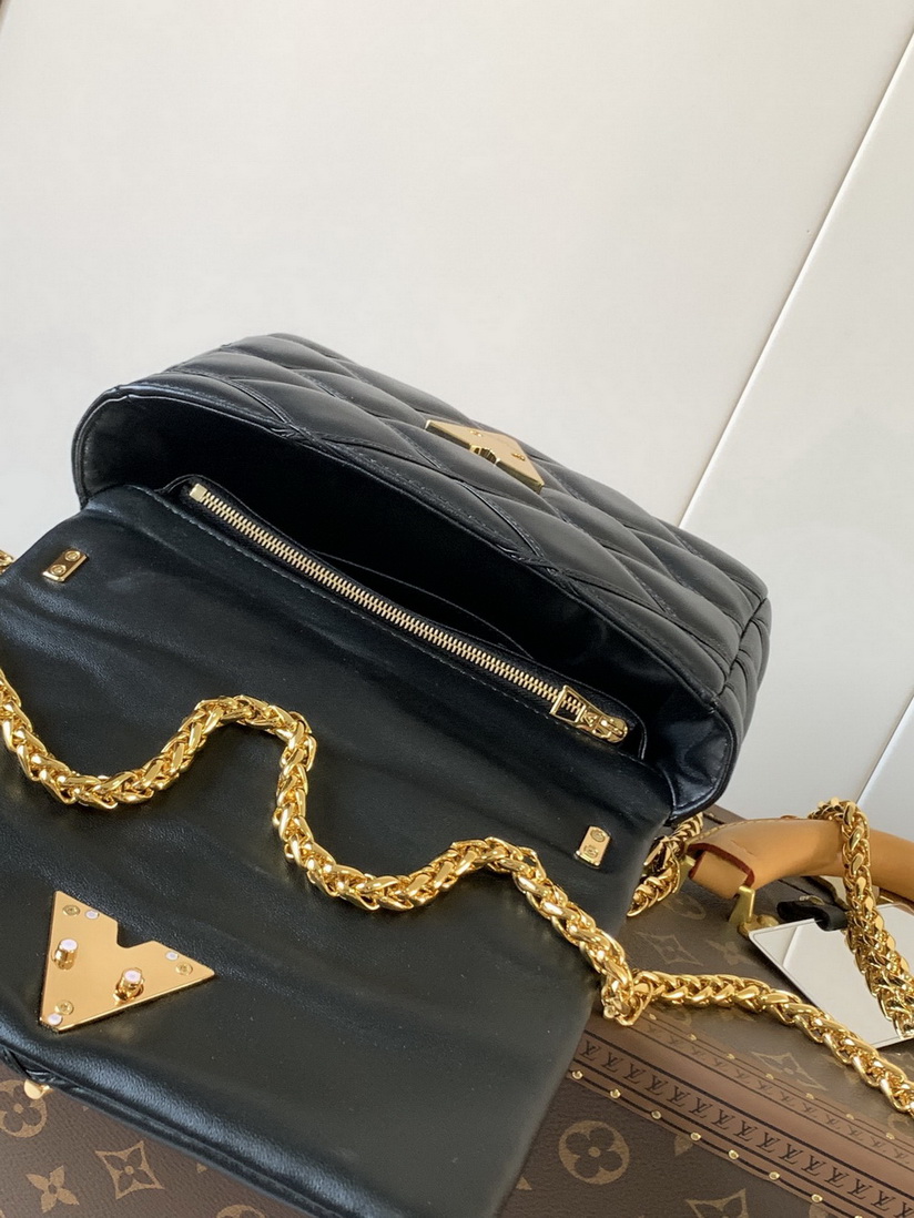 LV Bag-NFC(AAA)-659