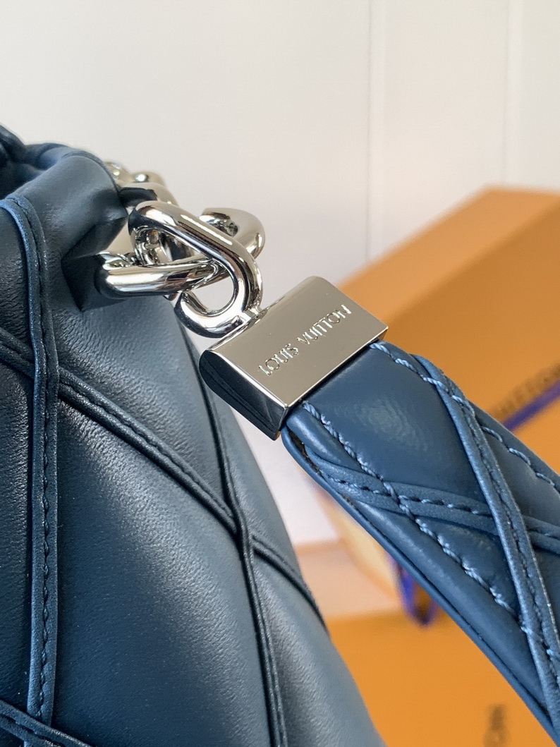 LV Bag-NFC(AAA)-663