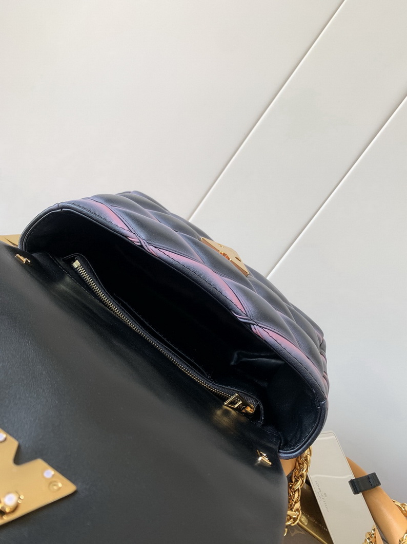 LV Bag-NFC(AAA)-668