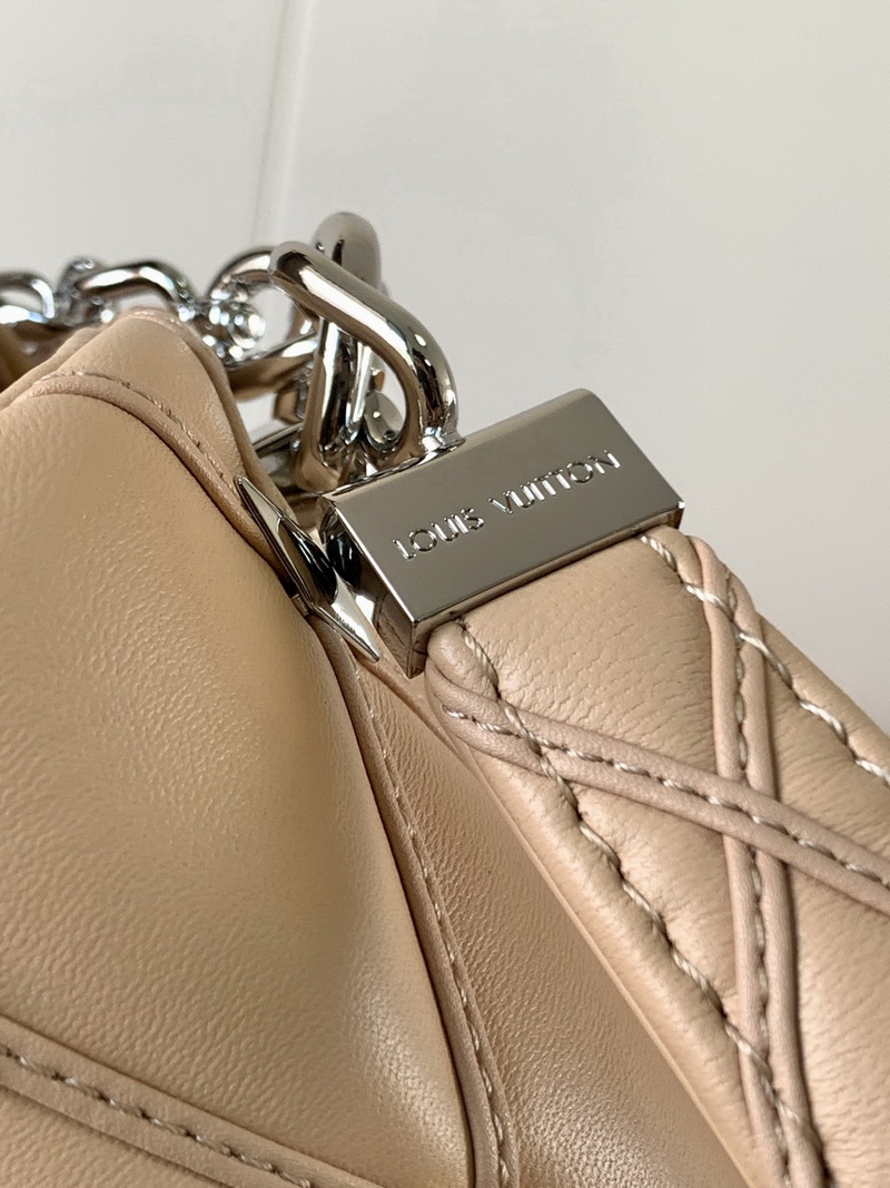 LV Bag-NFC(AAA)-675