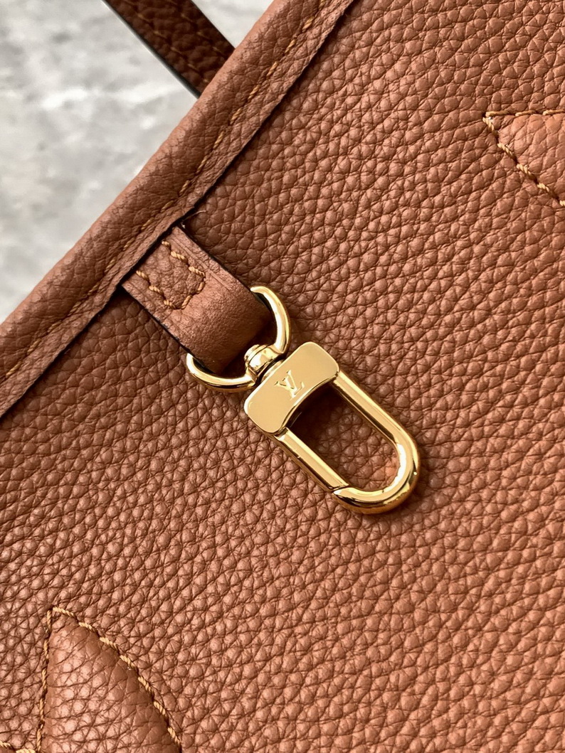LV Bag-NFC(AAA)-717