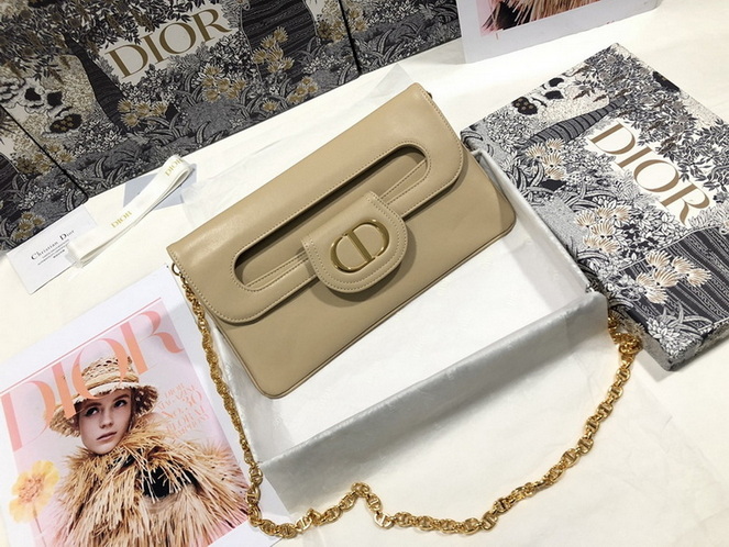 Dior Handbags AAA(Women)-235