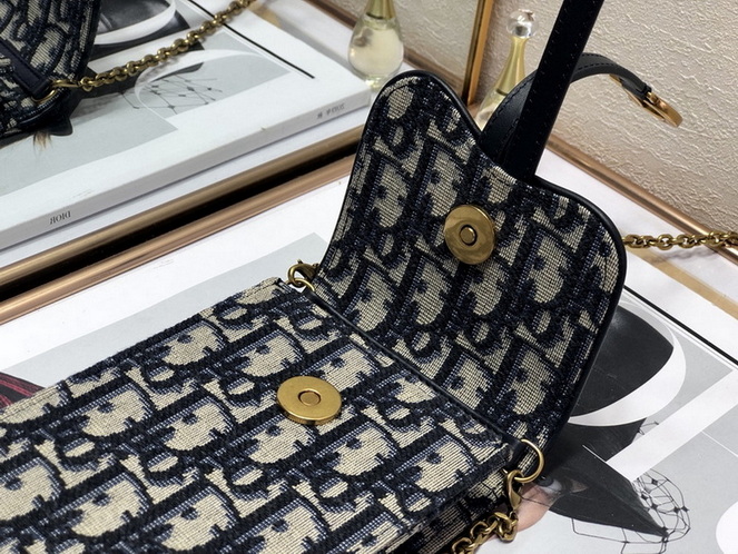 Dior Handbags AAA(Women)-324