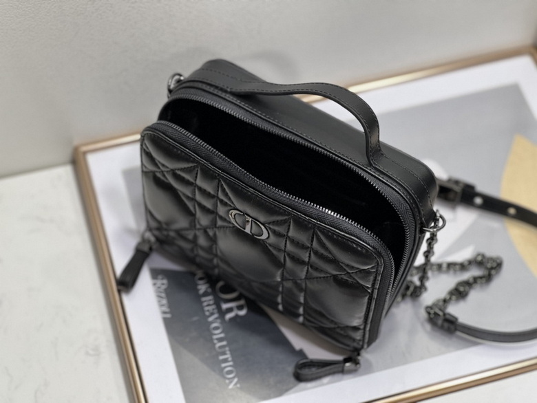 Dior Handbags AAA(Women)-156