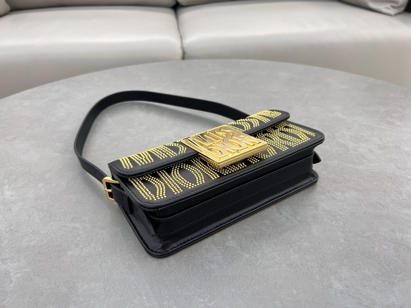 Dior Handbags AAA(Women)-528