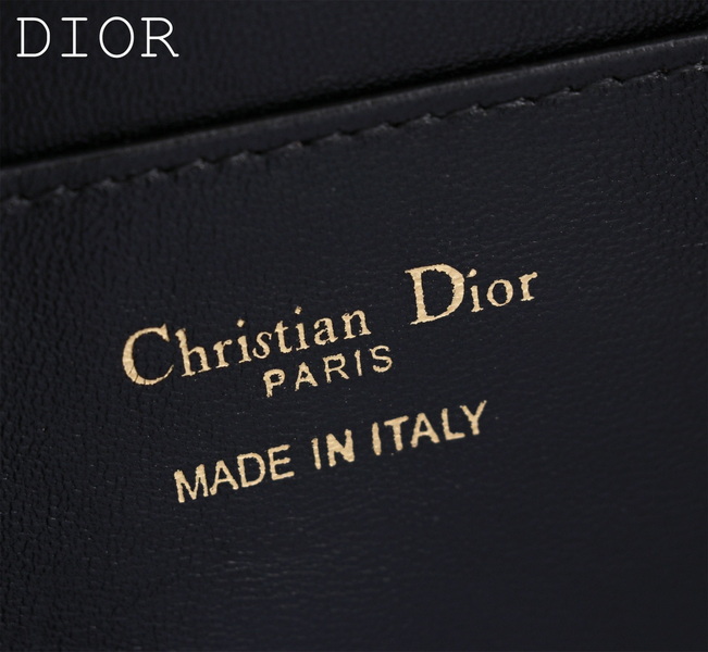 Dior Handbags AAA(Women)-529