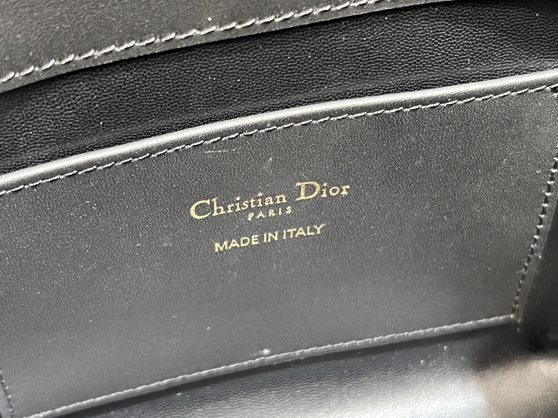 Dior Handbags AAA(Women)-684