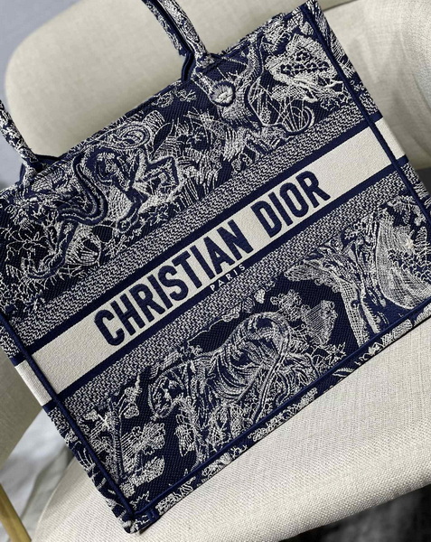 Dior Handbags AAA(Women)-714