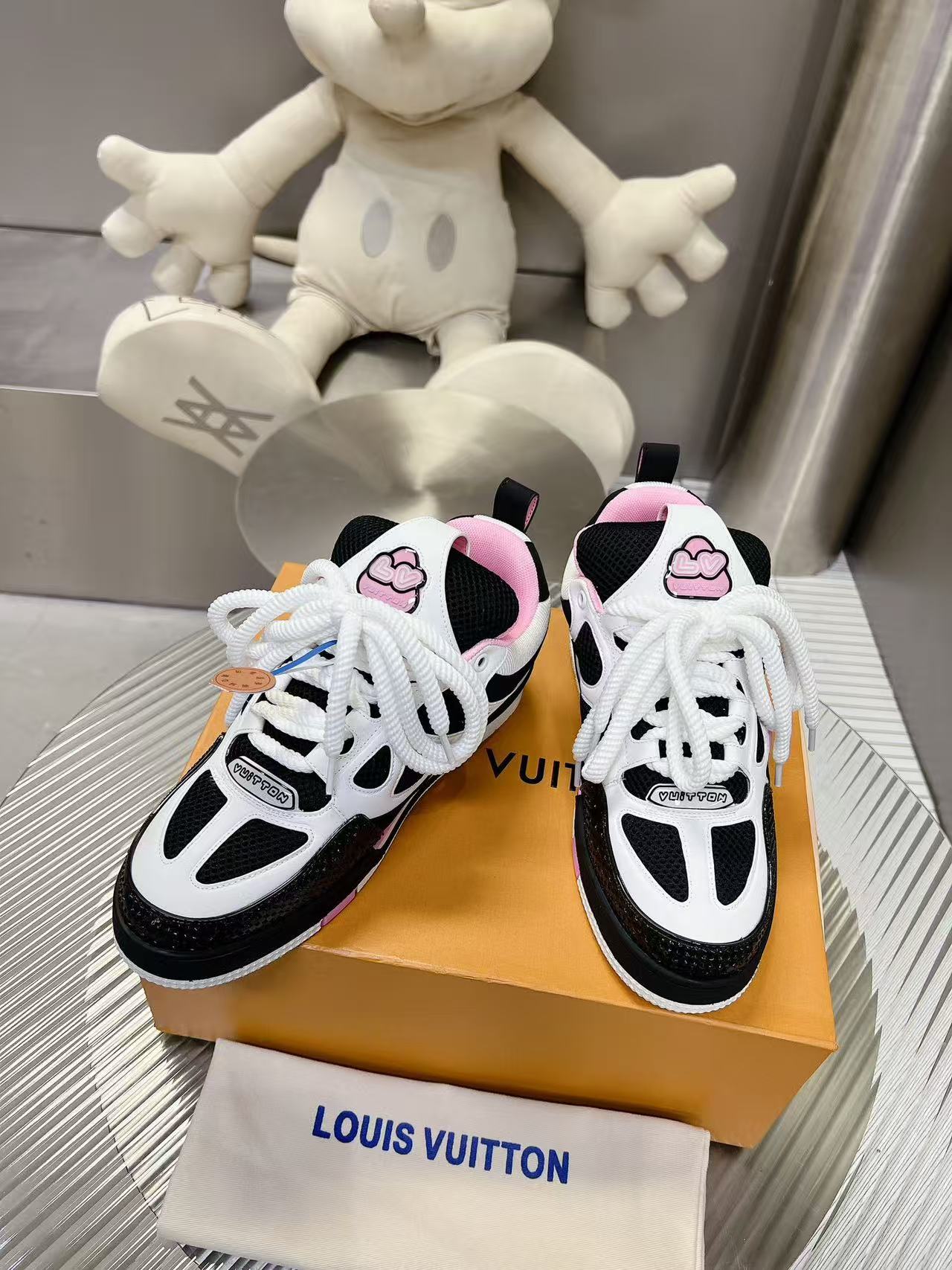 LV Shoes(AAA)-1087