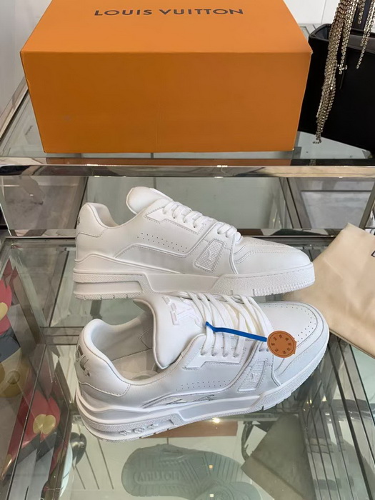 LV Shoes(AAA)-1104