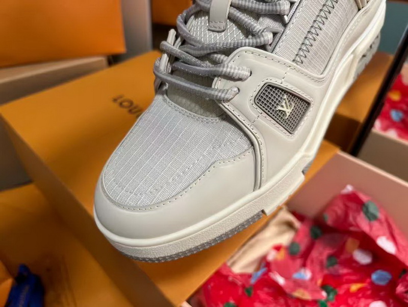 LV Shoes(AAA)-1111