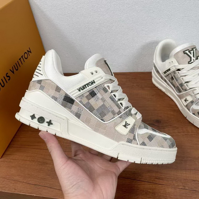 LV Shoes(AAA)-1114