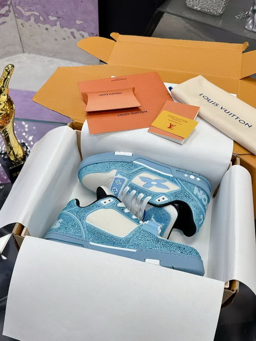 LV Shoes(AAA)-1121