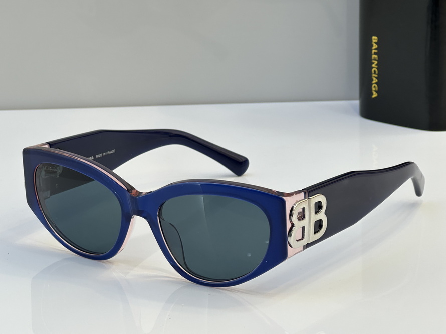 Balenciaga Sunglasses(AAAA)-703