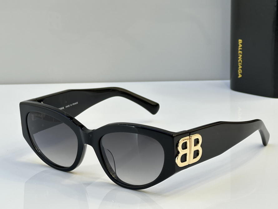 Balenciaga Sunglasses(AAAA)-699