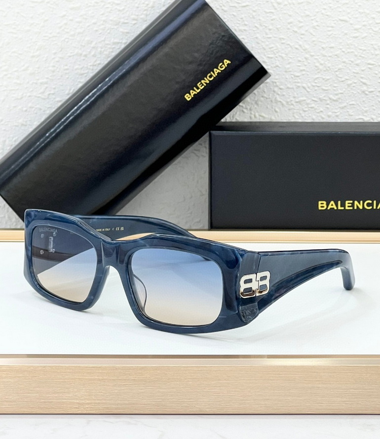 GIVENCHY Sunglasses(AAAA)-250