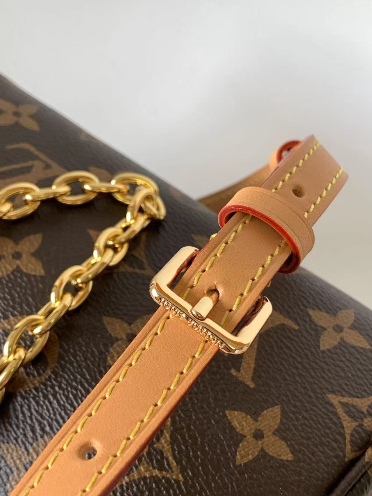 LV Handbags AAA(Women)-2004