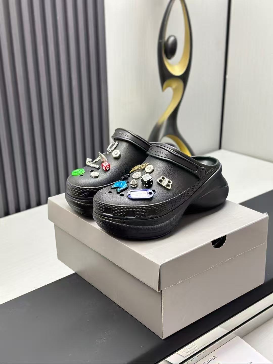Balenciaga Slippers(AAA)-016