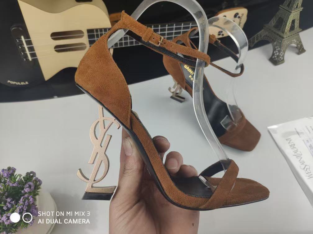 YSL High Heel-064
