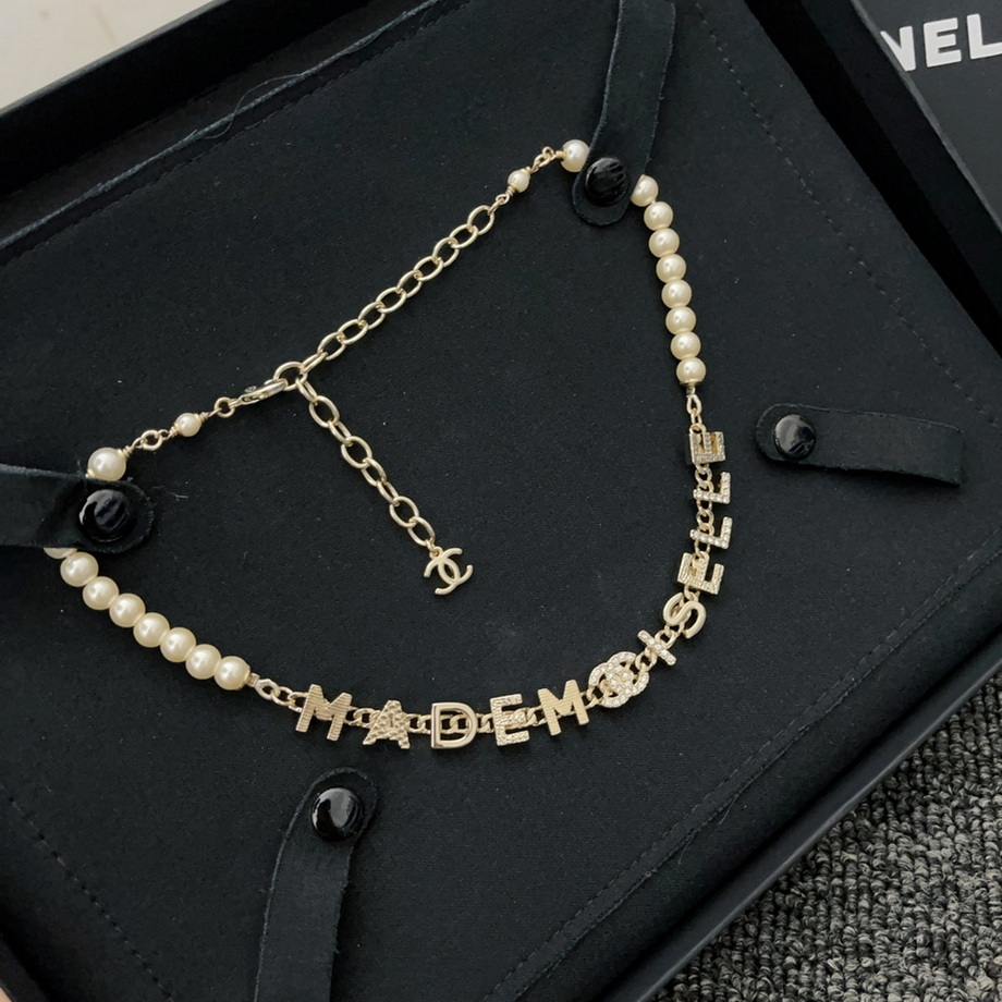 Chanel Necklace-048