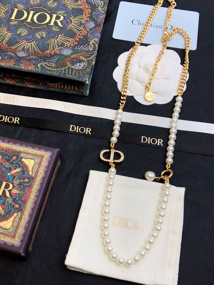 Dior Necklace-046