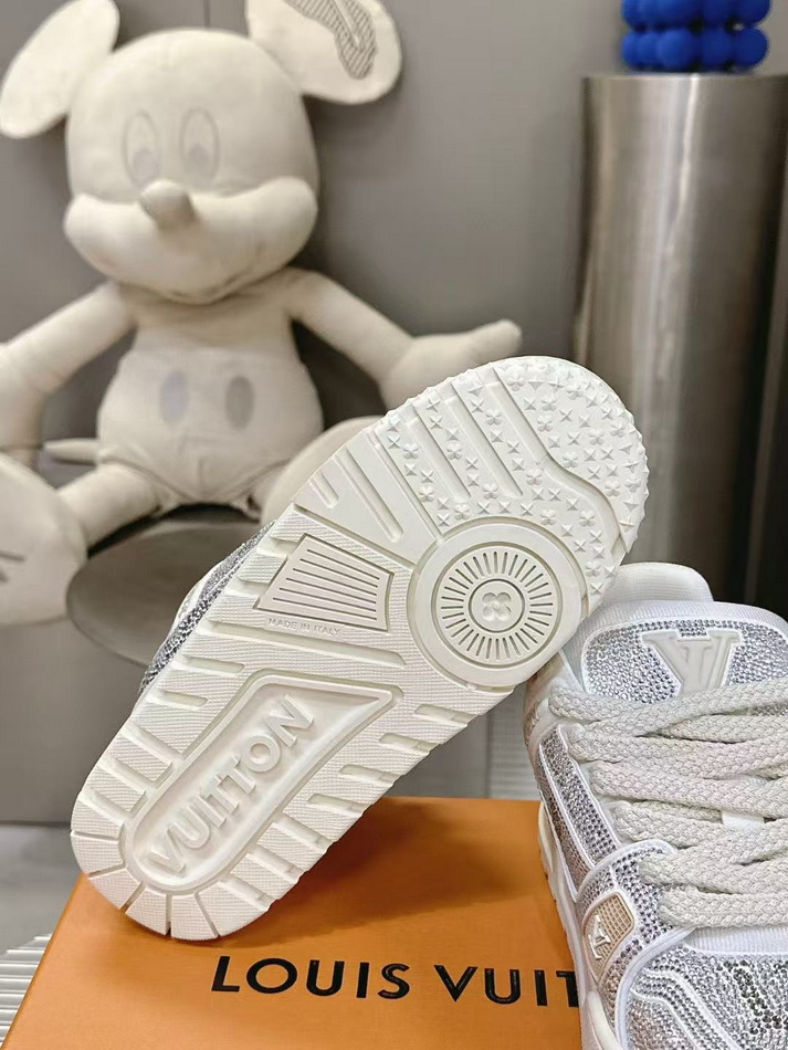 LV Shoes(AAA)-1221