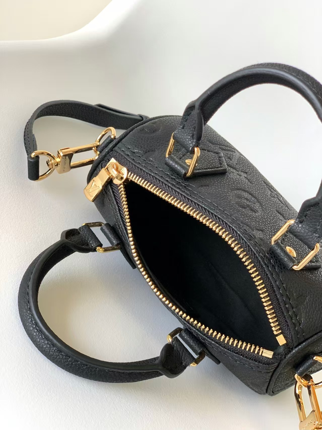 LV Handbags AAA(Women)-2007