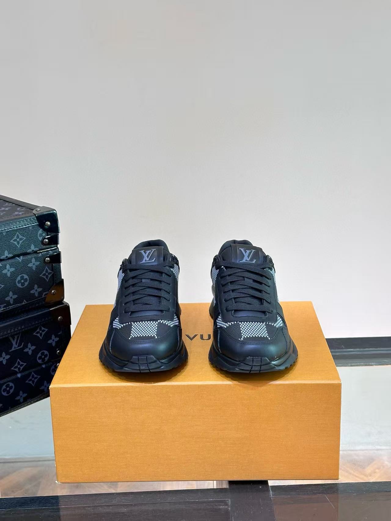 LV Shoes(AAA)-1235
