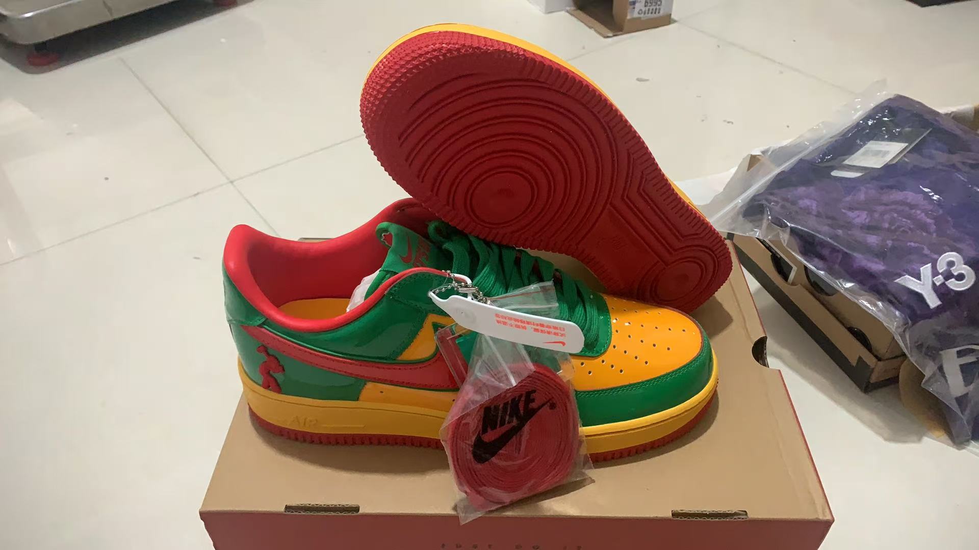Nike Air Force 1-004