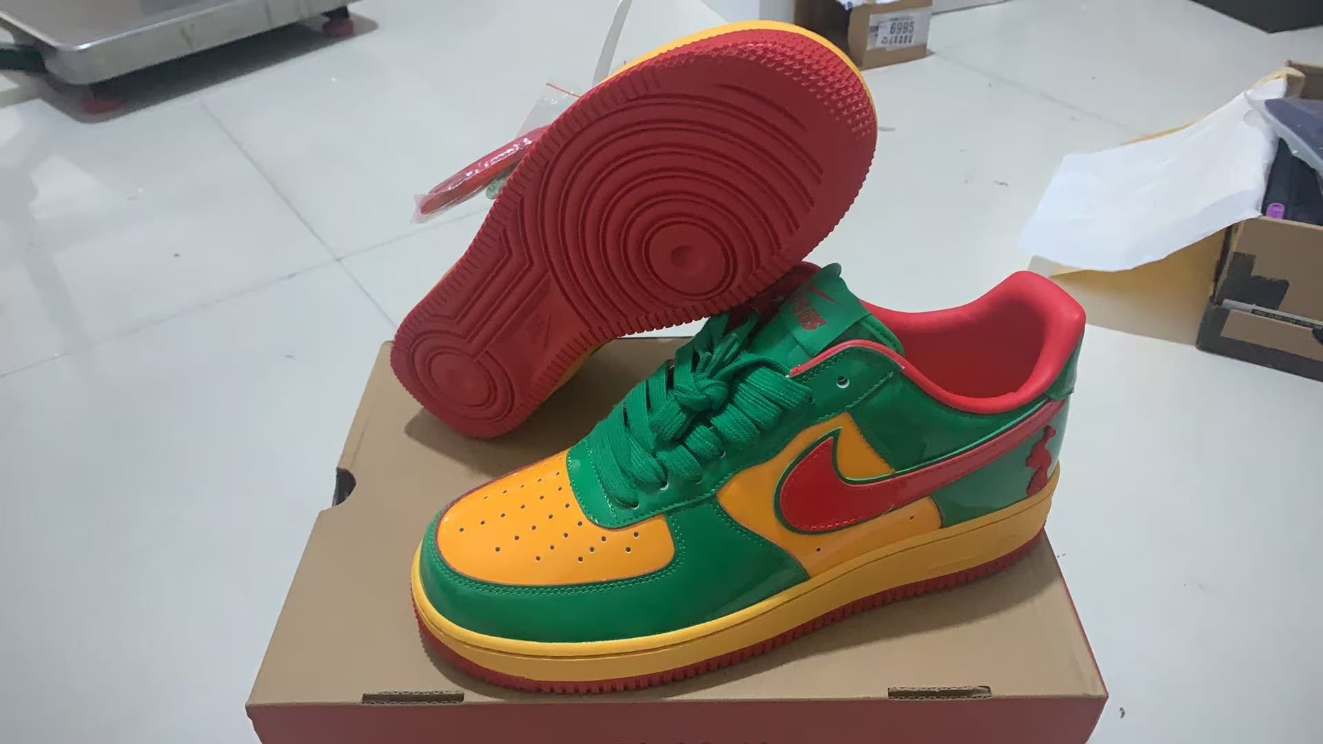 Nike Air Force 1-004