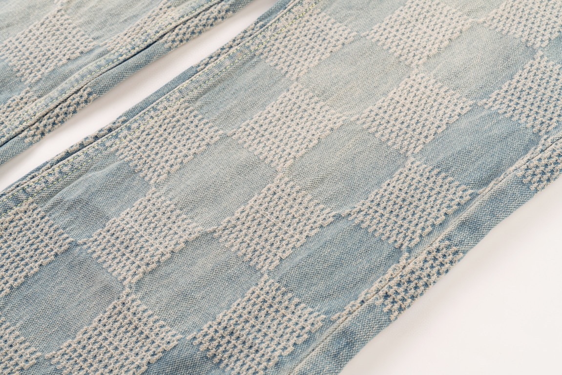 LV Jeans-001