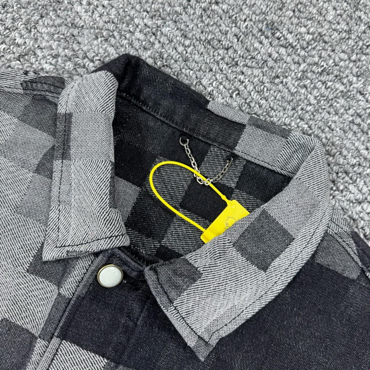 LV Jacket-030