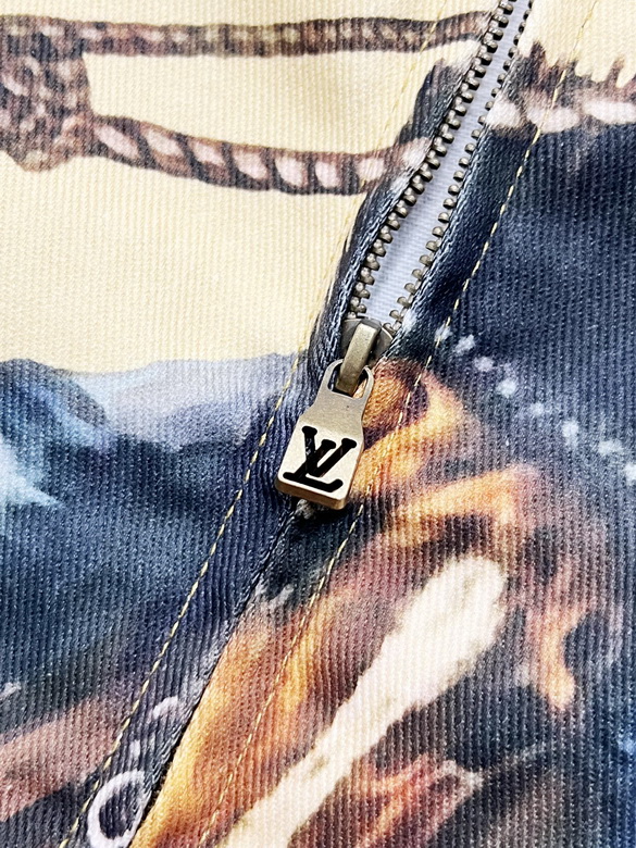 LV Jacket-037