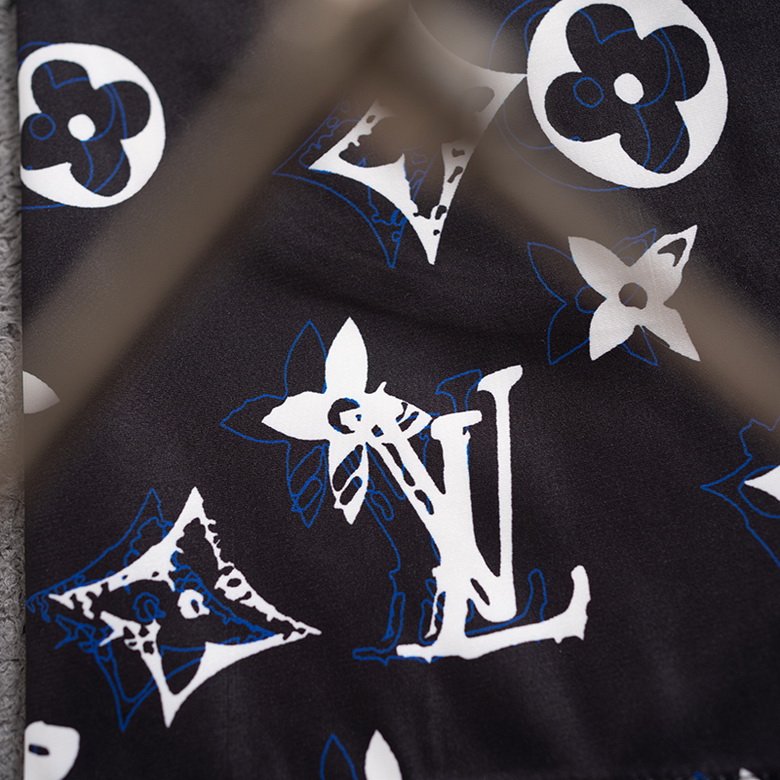 LV Shorts-239