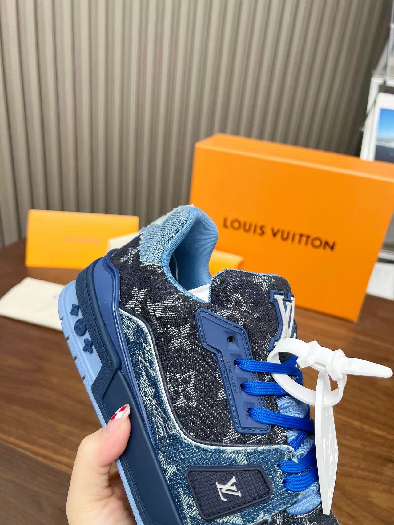LV Shoes(AAA)-1248